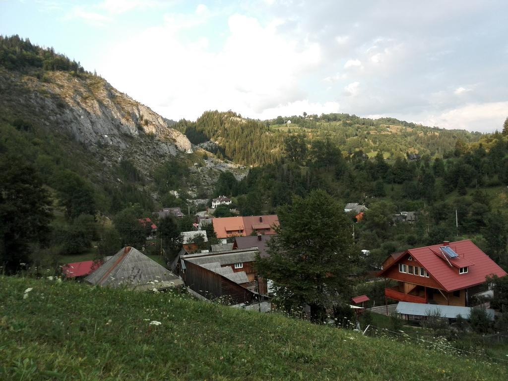 Pensiunea Piatra Mandrutului Aranyosfő Kültér fotó